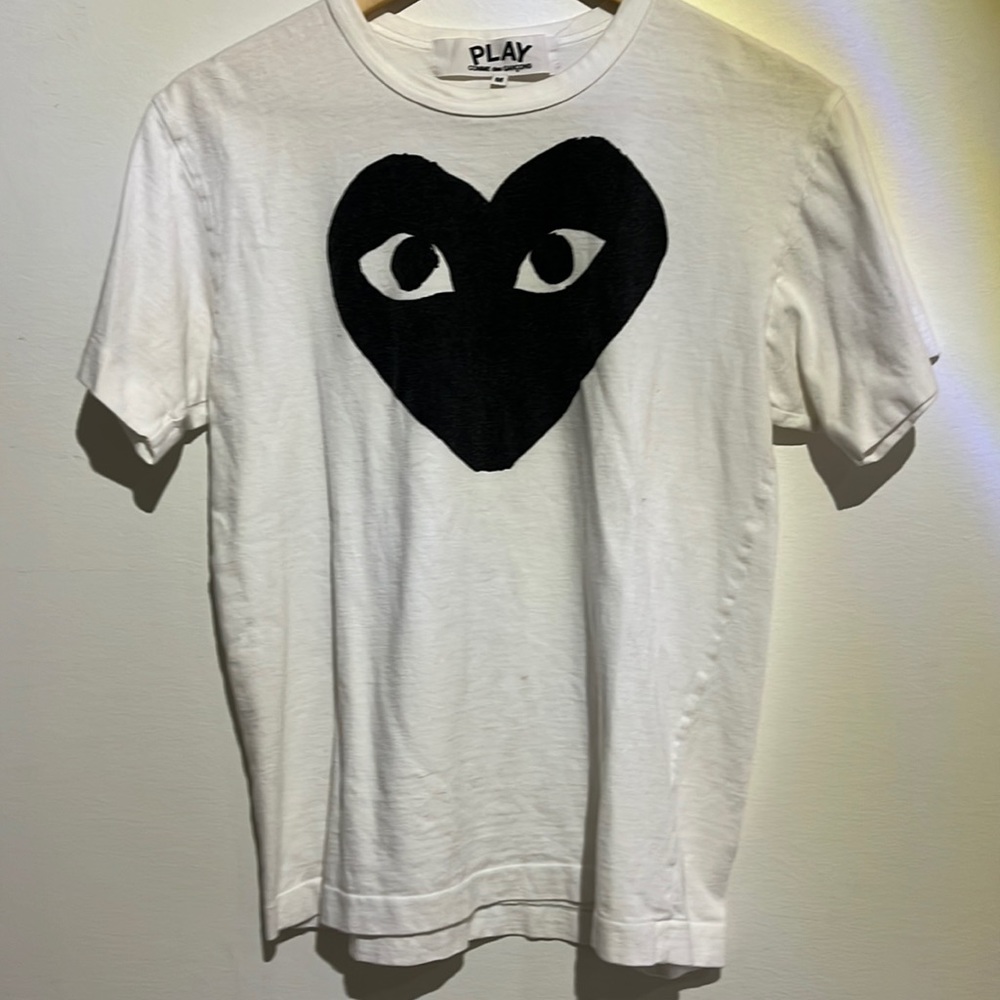 Comme des Garçons PLAY t-shirt
